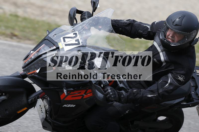 /10 20.04.2026  Pluess Moto Sport ADR/Einsteiger/27